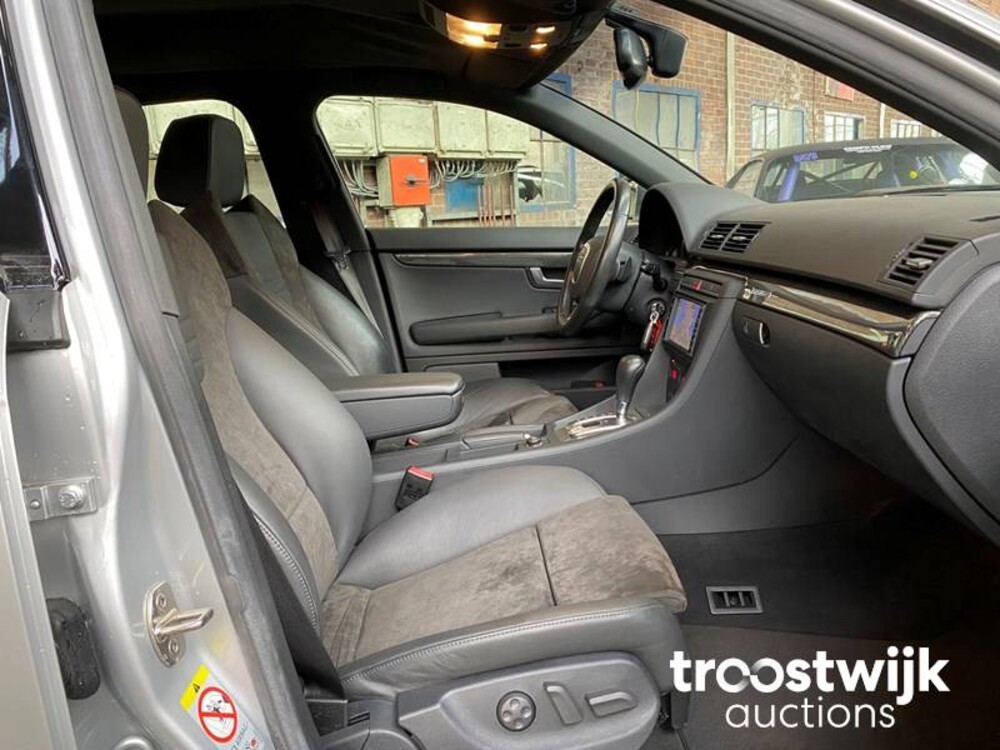 Audi S4 4.2 V8 Quattro Pro Line -Facelift- 344PK 2007