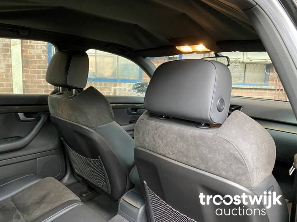 Audi S4 4.2 V8 Quattro Pro Line -Facelift- 344PK 2007