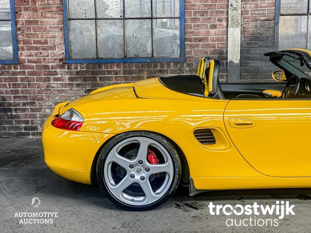 Porsche Boxster S 986 3.2 Car