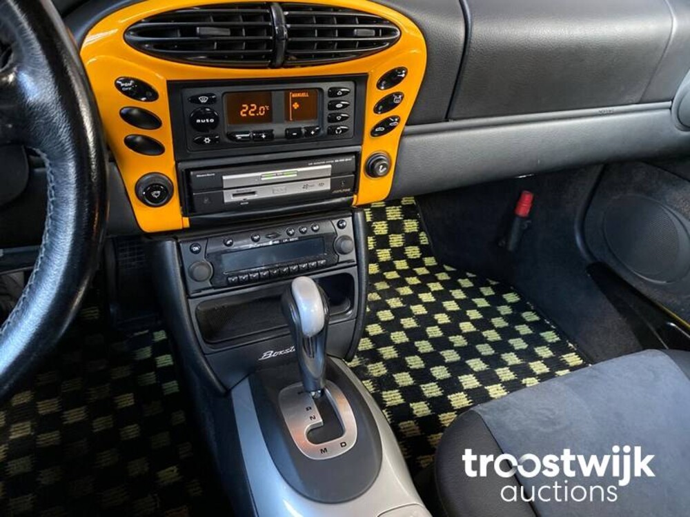 Porsche Boxster S 986 3.2 Car