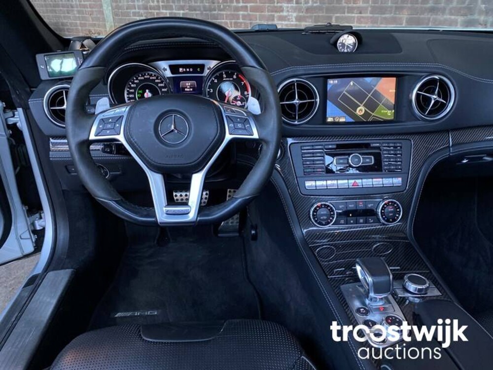 Mercedes-Benz SL63 AMG Car