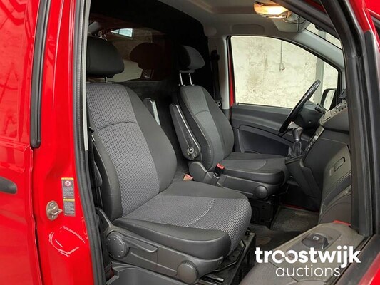 Mercedes Benz Vito 100pk 2012