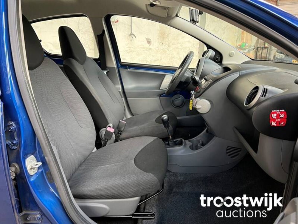 Toyota Aygo 1.0-12V + 2008 -Orig. NL-, 11-ZR-VS