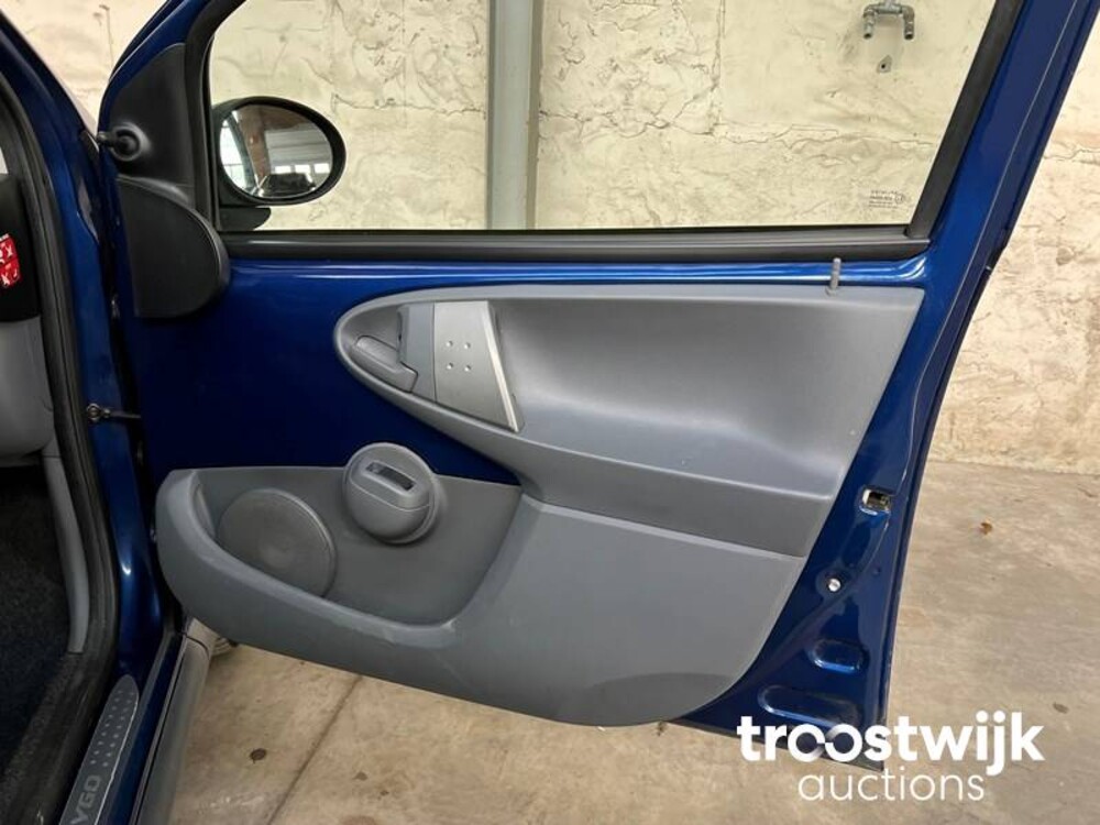 Toyota Aygo 1.0-12V + 2008 -Orig. NL-, 11-ZR-VS