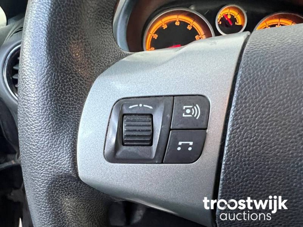Opel Corsa 1.4-16V Business 90pk 2010, 10-KLZ-6