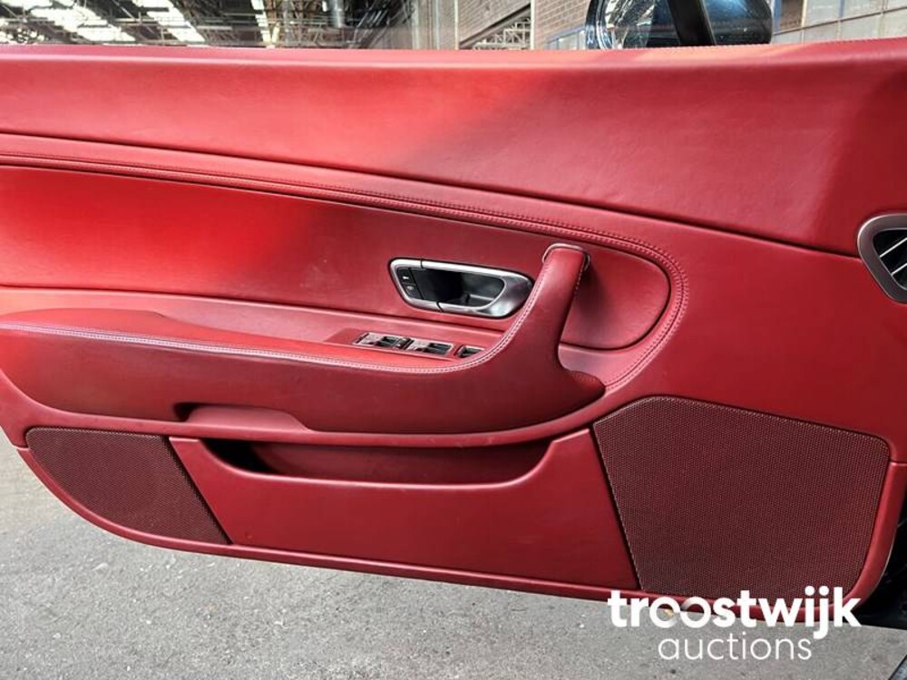 Bentley Continental GT 6.0 W12 560pk 2004 -Youngtimer-