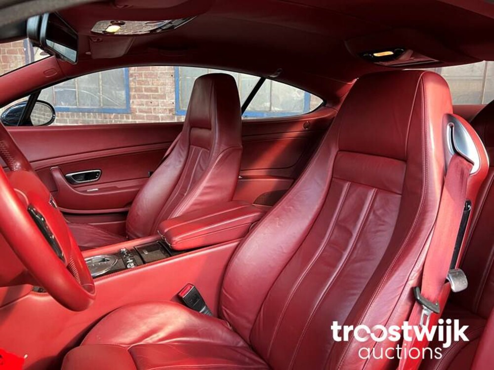 Bentley Continental GT 6.0 W12 560pk 2004 -Youngtimer-