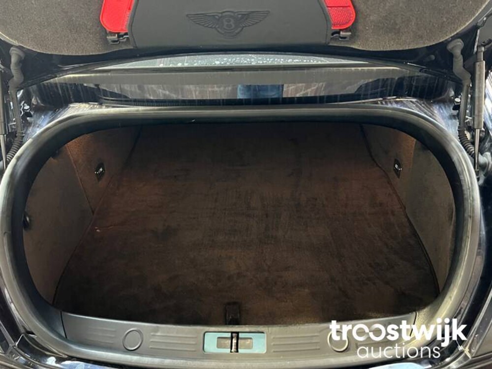 Bentley Continental GT 6.0 W12 560pk 2004 -Youngtimer-