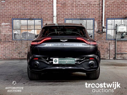 Aston Martin DBX 4.0 V8 551pk 2020, R-303-JK