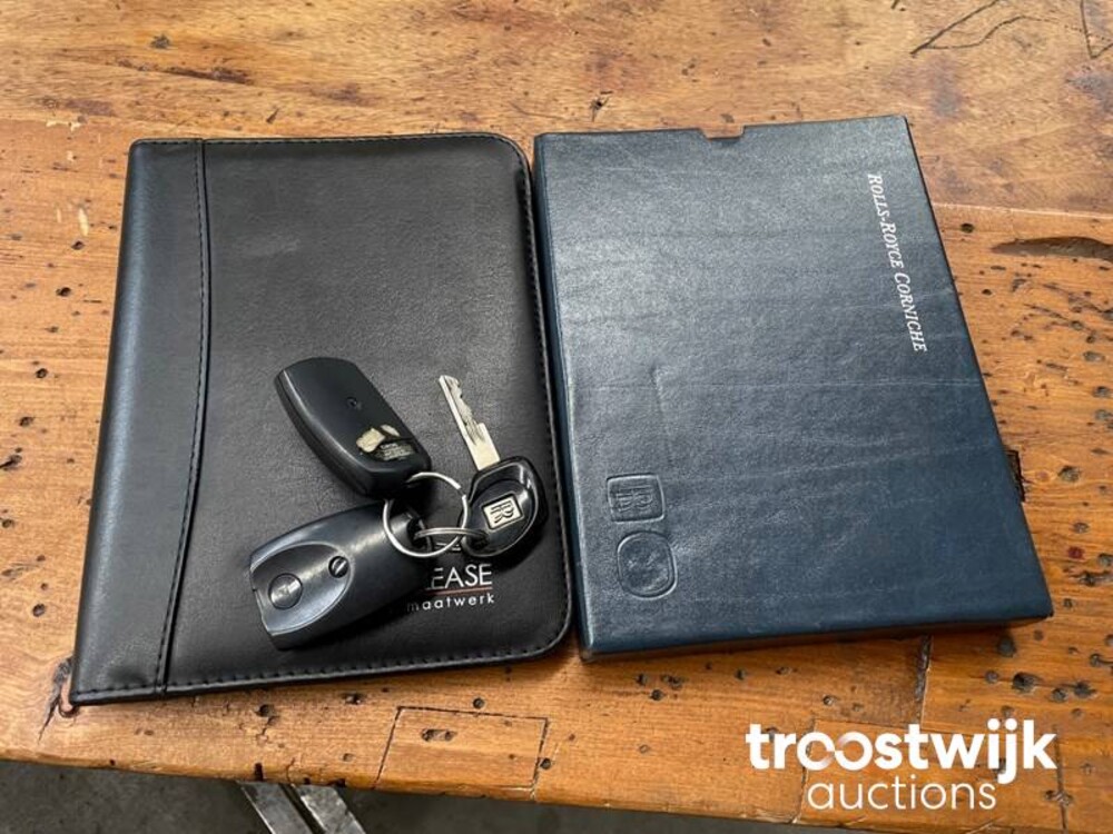 Rolls-Royce Corniche 6.75 V8 Cabriolet 2000 Convertible (1 of 374 Worldwide), 91-HF-TP