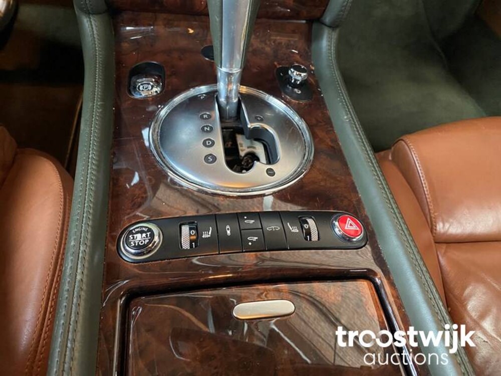 Bentley Continental GT 6.0 W12 560pk 2004 -Youngtimer-