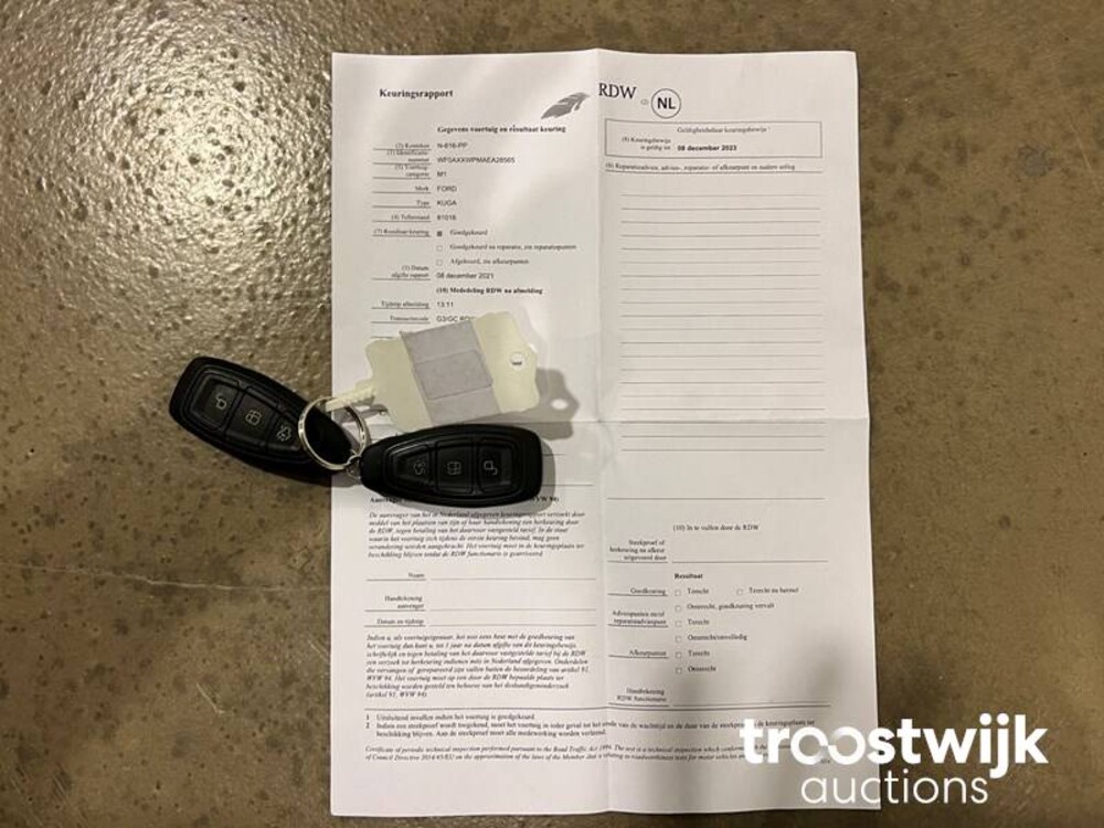 Ford Kuga Titanium Plus 4WD 182pk 2015, N-616-PP