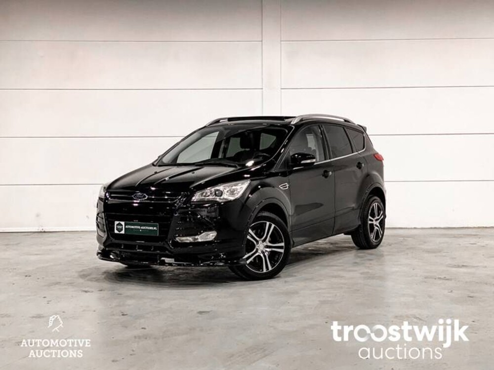 Ford Kuga Titanium Plus 4WD 182pk 2015, N-616-PP