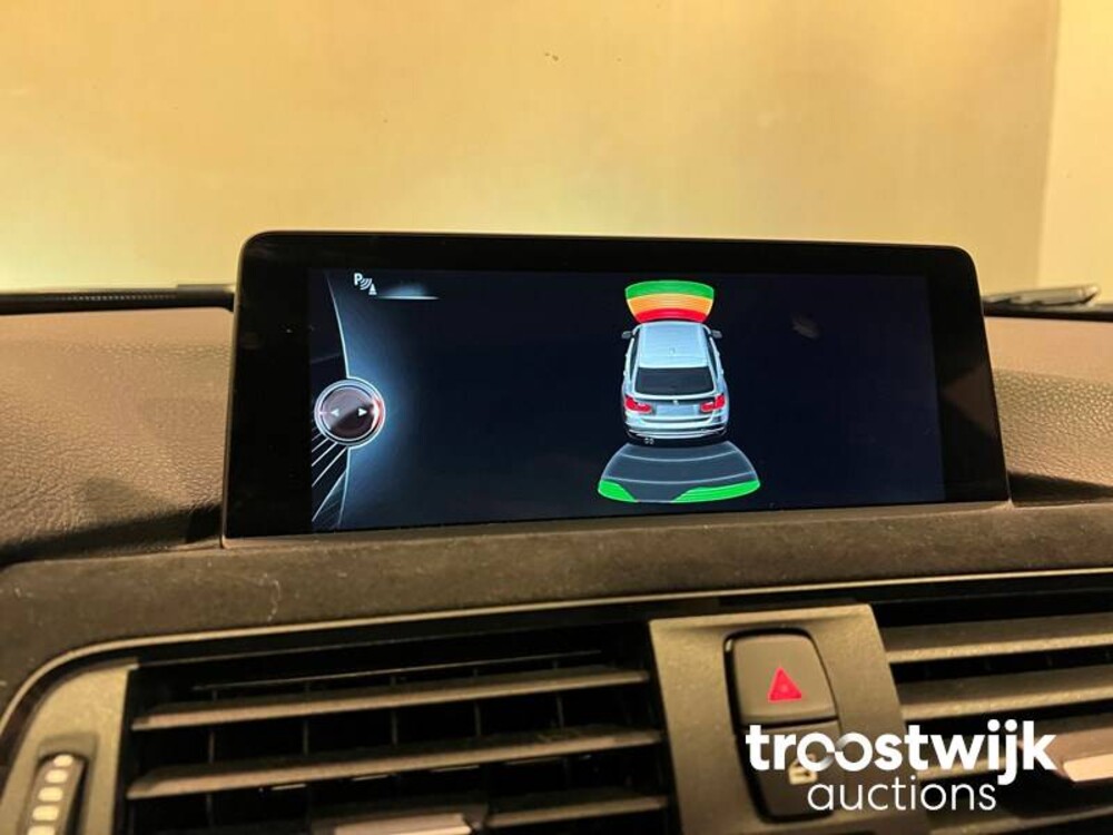 BMW 320d M-Performance Touring 190pk 2016 3-serie, NP-405-R