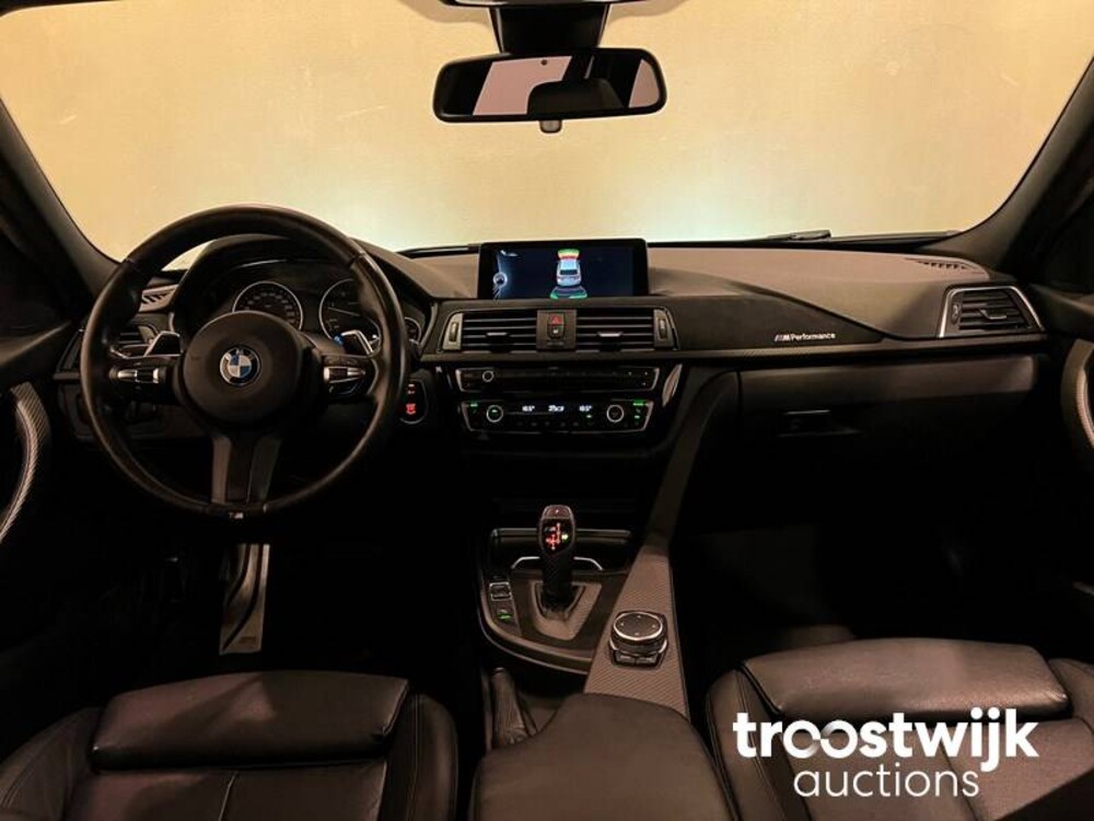 BMW 320d M-Performance Touring 190pk 2016 3-serie, NP-405-R