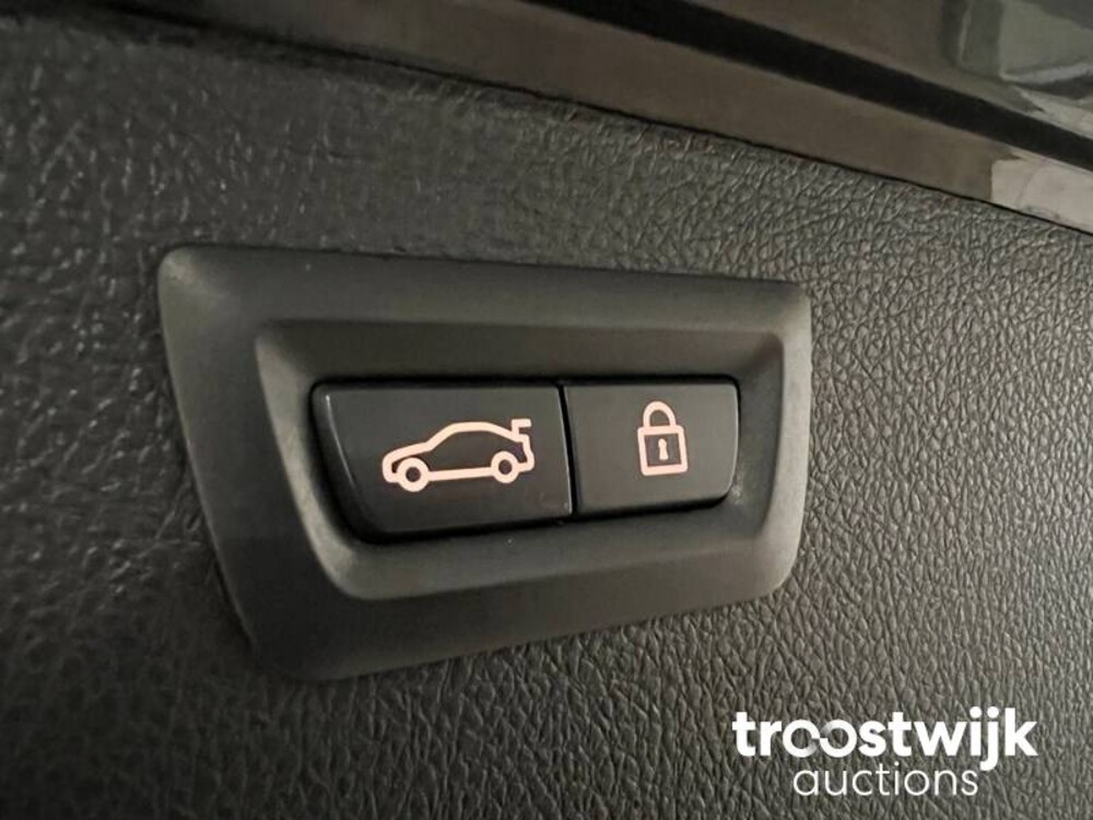 BMW 320d M-Performance Touring 190pk 2016 3-serie, NP-405-R