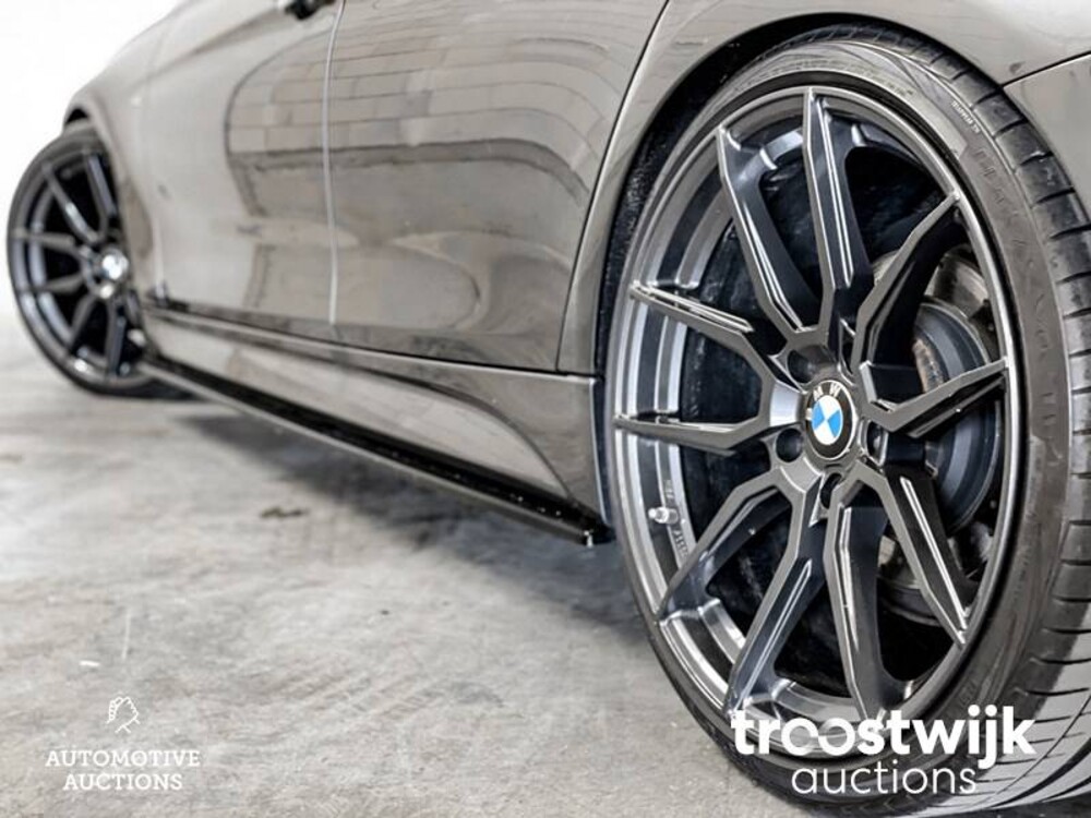 BMW 320d M-Performance Touring 190pk 2016 3-serie, NP-405-R