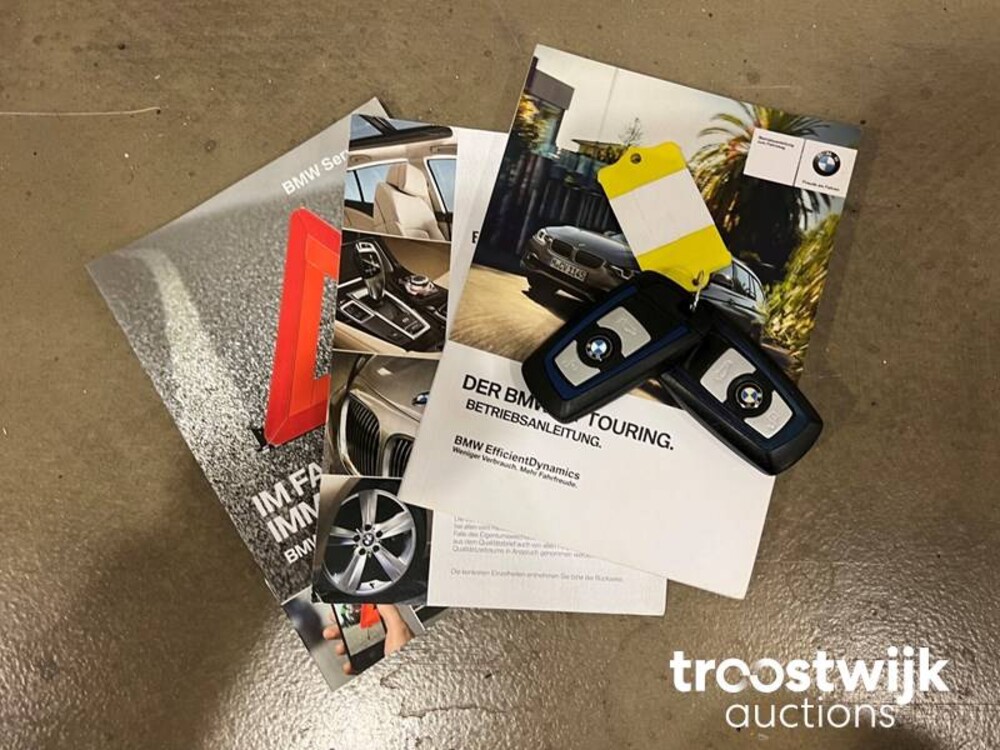 BMW 320d M-Performance Touring 190pk 2016 3-serie, NP-405-R