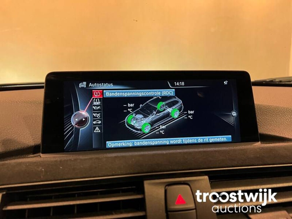 BMW 320d M-Performance Touring 190pk 2016 3-serie, NP-405-R