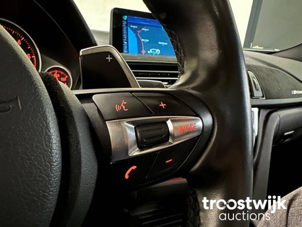 BMW 320d M-Performance Touring 190pk 2016 3-serie, NP-405-R