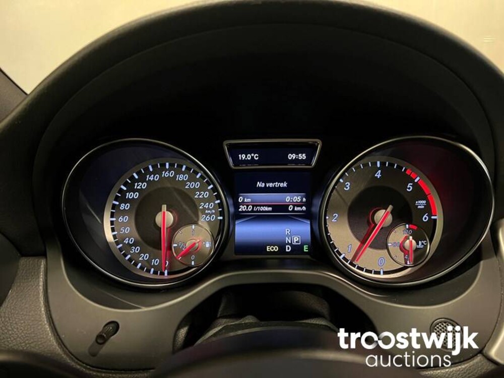 Mercedes-Benz GLA200 CDI Edition 1 136pk 2014 GLA-Klasse, TF-730-R