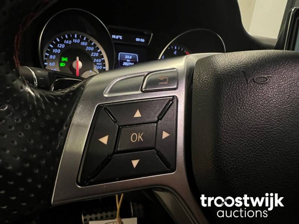 Mercedes-Benz GLA200 CDI Edition 1 136pk 2014 GLA-Klasse, TF-730-R