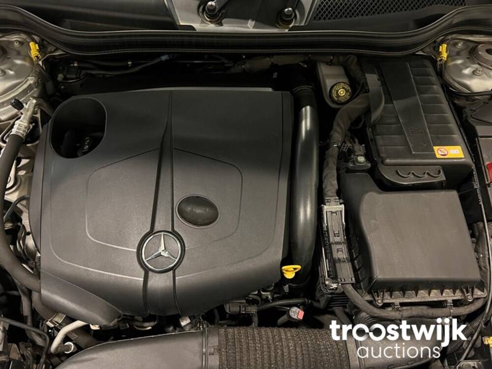 Mercedes-Benz GLA200 CDI Edition 1 136pk 2014 GLA-Klasse, TF-730-R