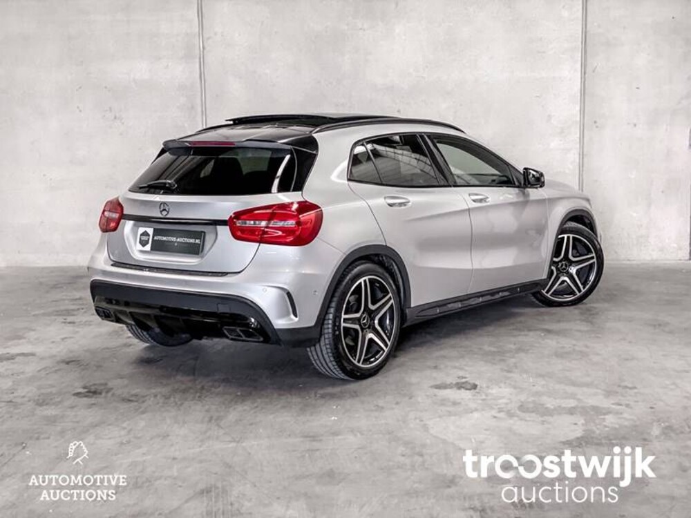 Mercedes-Benz GLA200 CDI Edition 1 136pk 2014 GLA-Klasse, TF-730-R