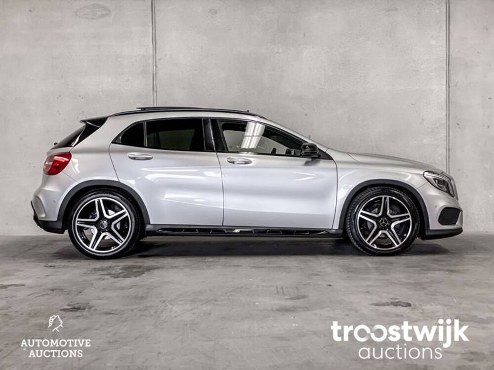 Mercedes-Benz GLA200 CDI Edition 1 136pk 2014 GLA-Klasse, TF-730-R