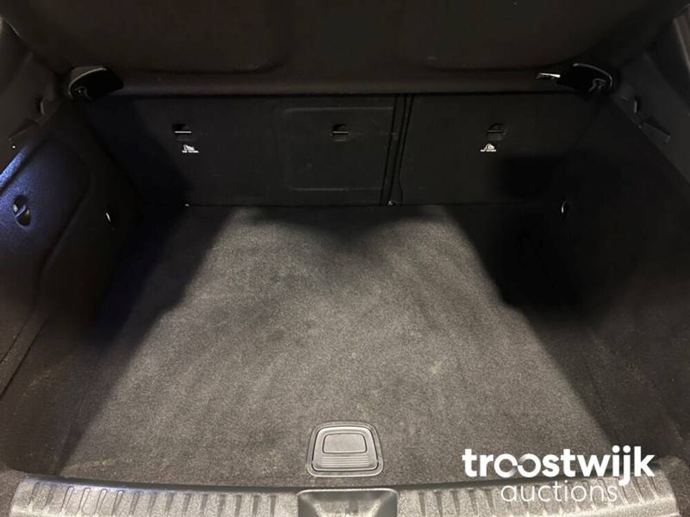 Mercedes-Benz GLA200 CDI Edition 1 136pk 2014 GLA-Klasse, TF-730-R