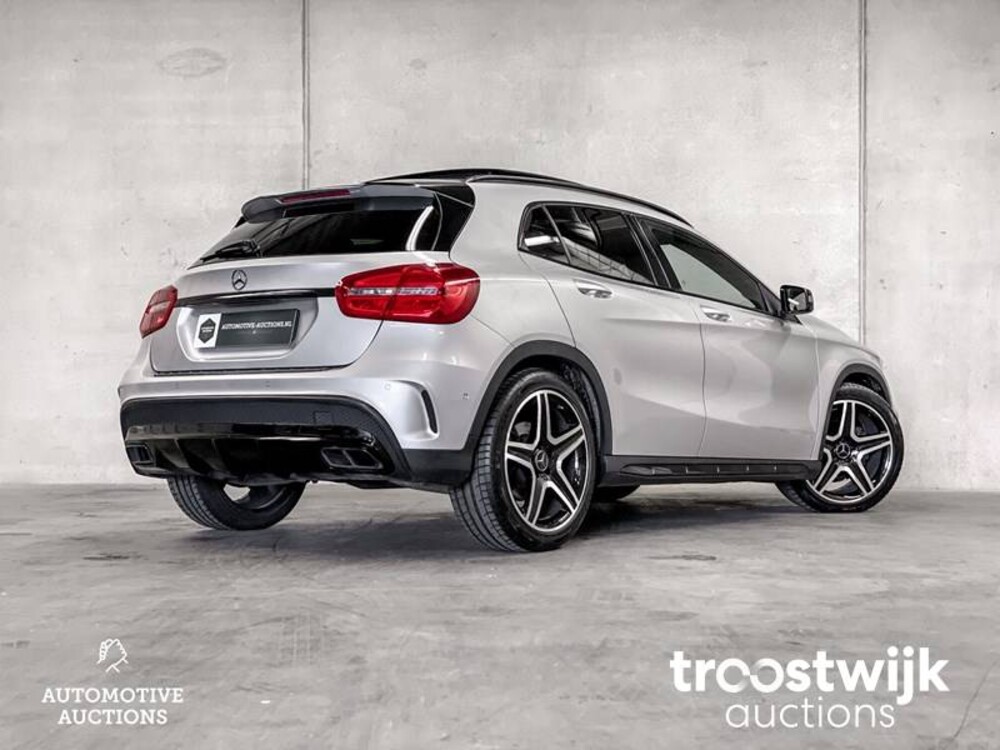 Mercedes-Benz GLA200 CDI Edition 1 136pk 2014 GLA-Klasse, TF-730-R