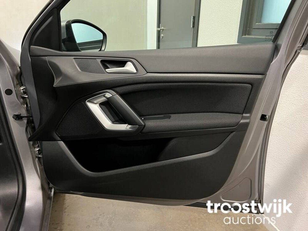 Peugeot 308 BlueHDi Premium 131pk 2020, J-737-HB