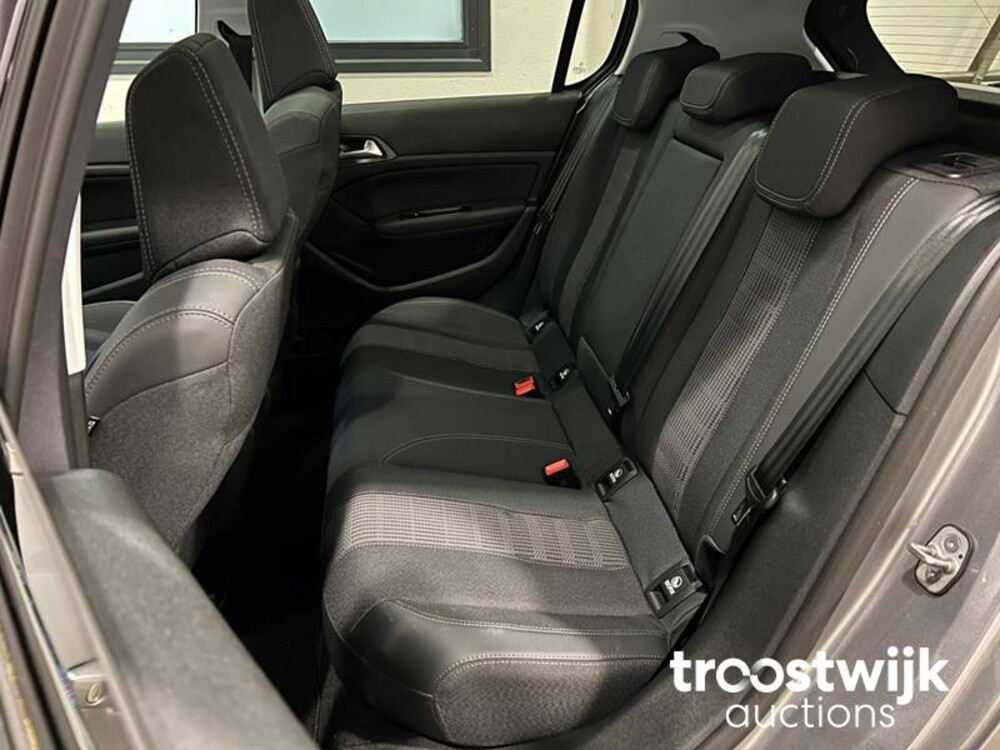 Peugeot 308 BlueHDi Premium 131pk 2020, J-737-HB