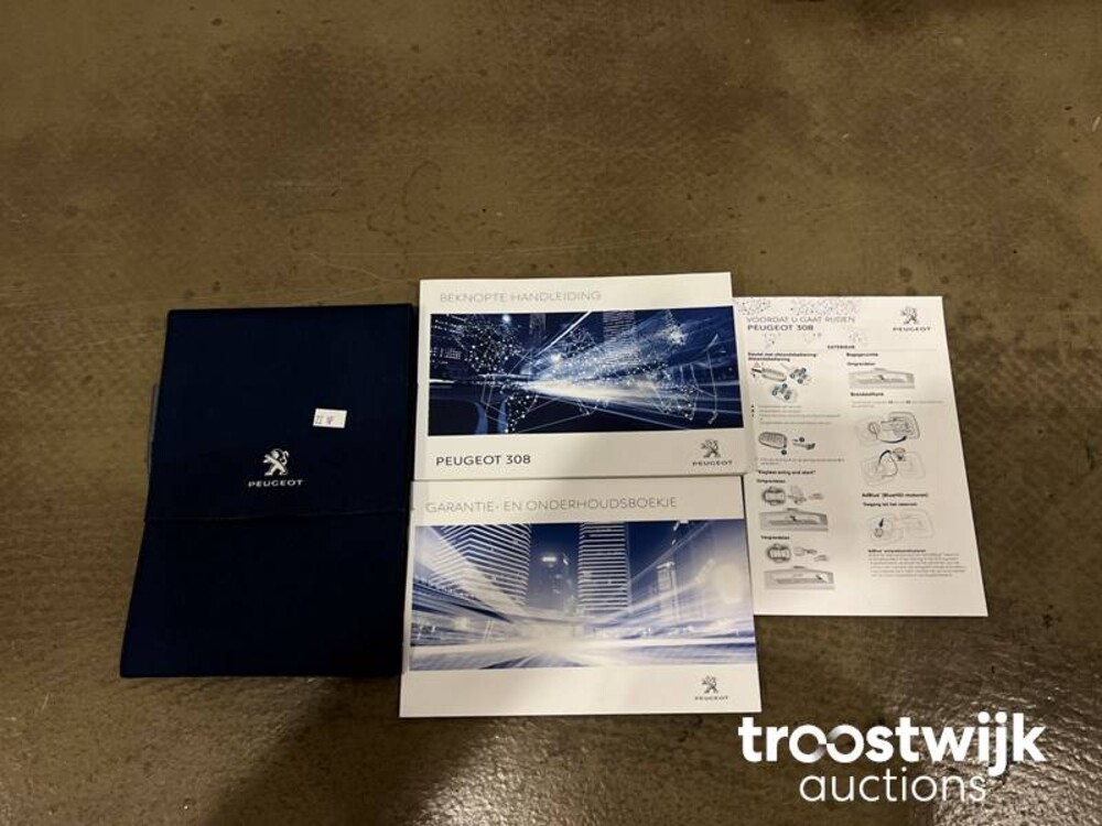 Peugeot 308 BlueHDi Premium 131pk 2020, J-737-HB