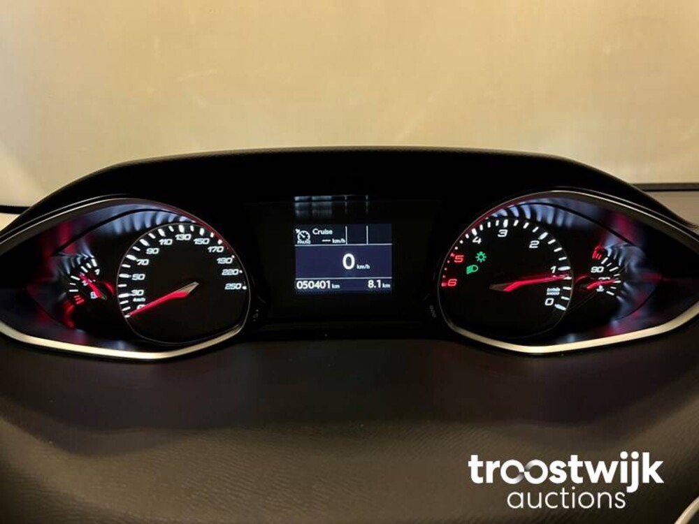 Peugeot 308 BlueHDi Premium 131pk 2020, J-737-HB