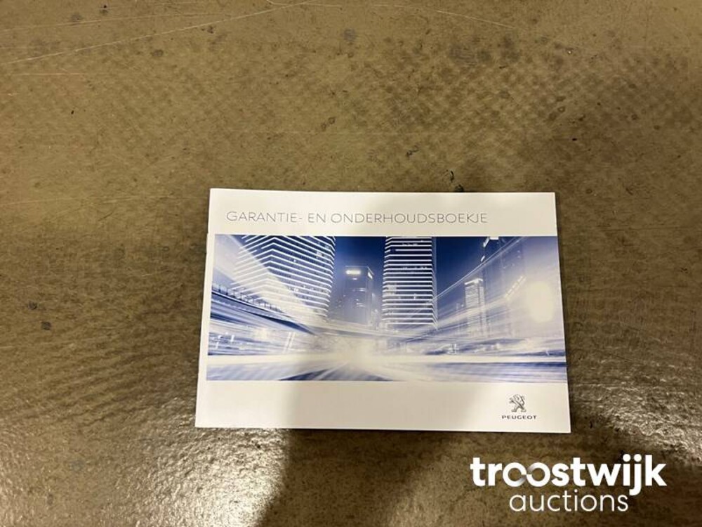 Peugeot 308 BlueHDi Premium 131pk 2020, J-737-HB