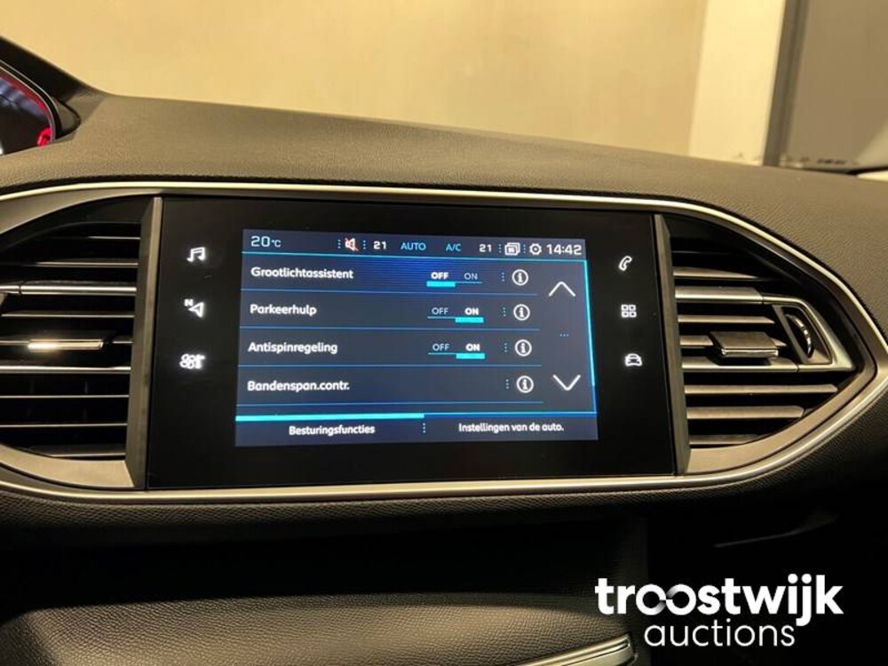 Peugeot 308 BlueHDi Premium 131pk 2020, J-737-HB