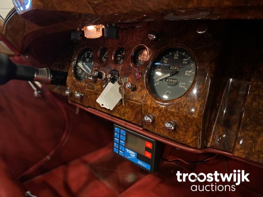 Jaguar Mark V MK5 DHC 170pk 1951, AM-72-75