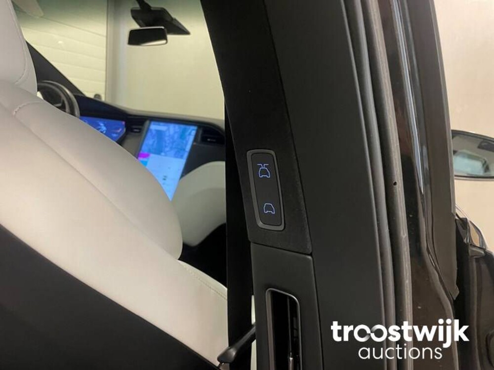 Tesla Model X 100D 1e-Eig 417pk 2018 -Orig. NL-, TJ-427-S