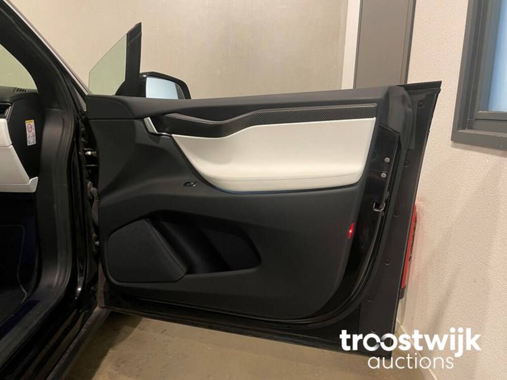 Tesla Model X 100D 1e-Eig 417pk 2018 -Orig. NL-, TJ-427-S