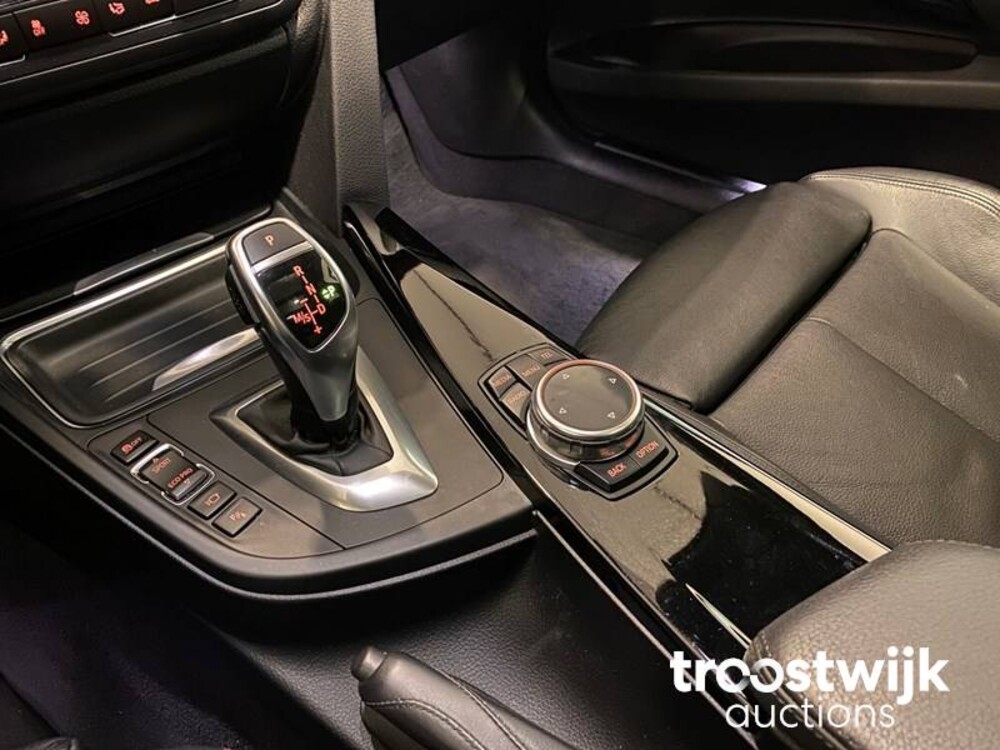 BMW 335i Gran Turismo M-Sport High Executive 3-serie 306pk 2014 -Orig. NL-, 8-SZJ-59