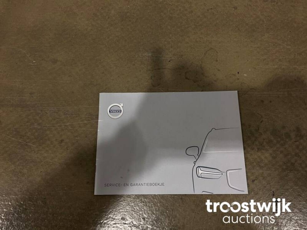 Volvo XC60 D4 AWD R-Design 190pk 2018 -Orig. NL-, SP-718-L