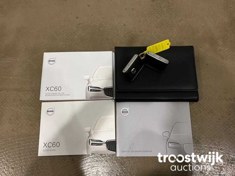 Volvo XC60 D4 AWD R-Design 190pk 2018 -Orig. NL-, SP-718-L