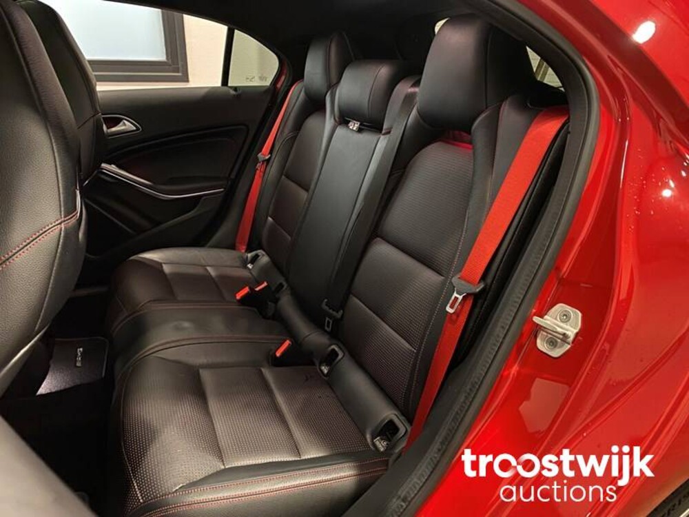 Mercedes-Benz A45 AMG 4Matic 381pk A-klasse 2017, N-929-FP