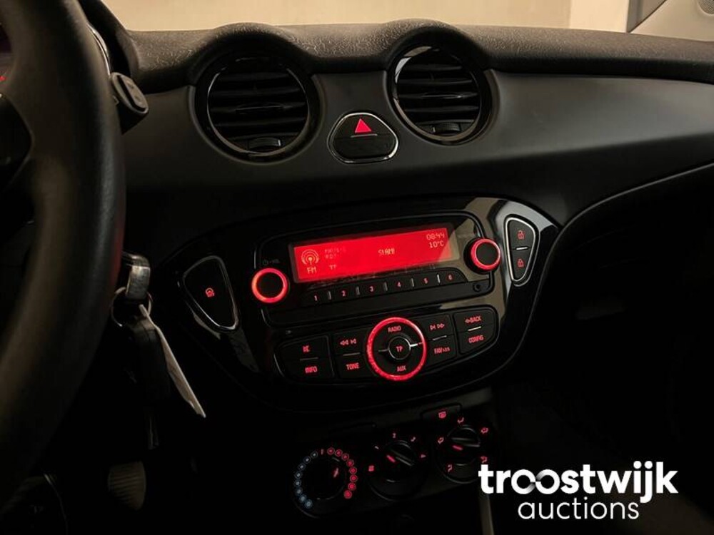 Opel ADAM 1.2 2013, HX-184-J