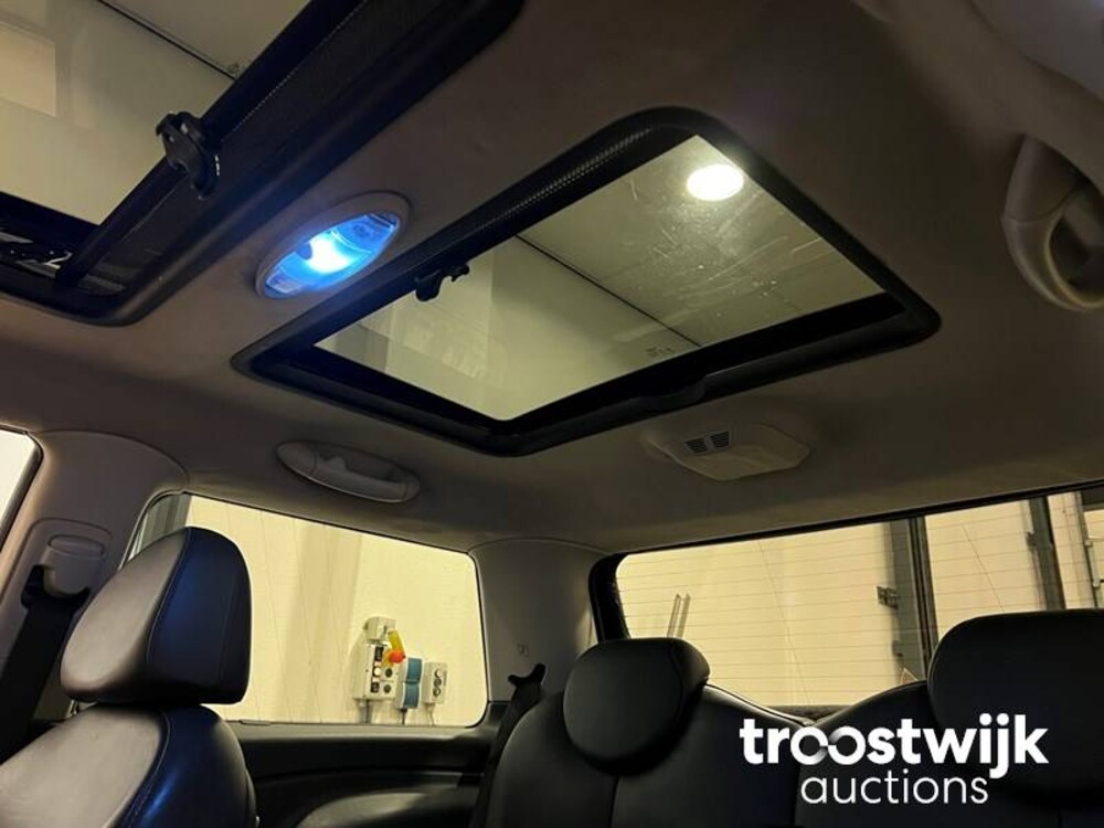 Mini Cooper S Chili R53 1.6 163pk 2004 -Orig. NL-, 08-PB-LS