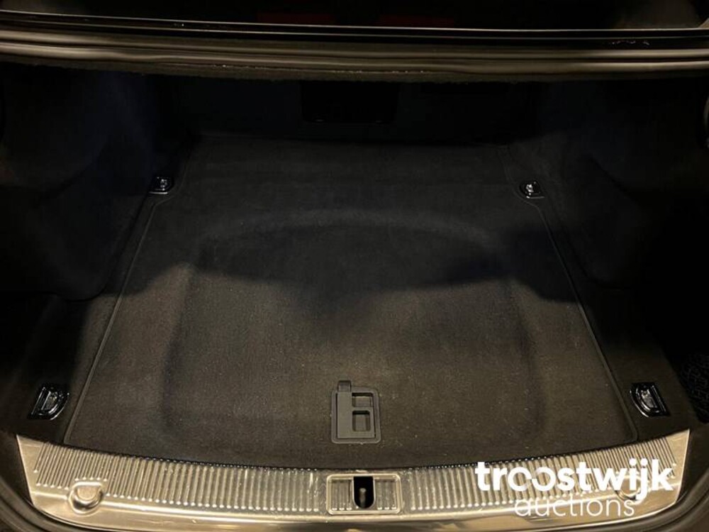 Audi A8 6.3 W12 FSI Quattro Lang Pro Line+ 500pk 2015, JS-770-X