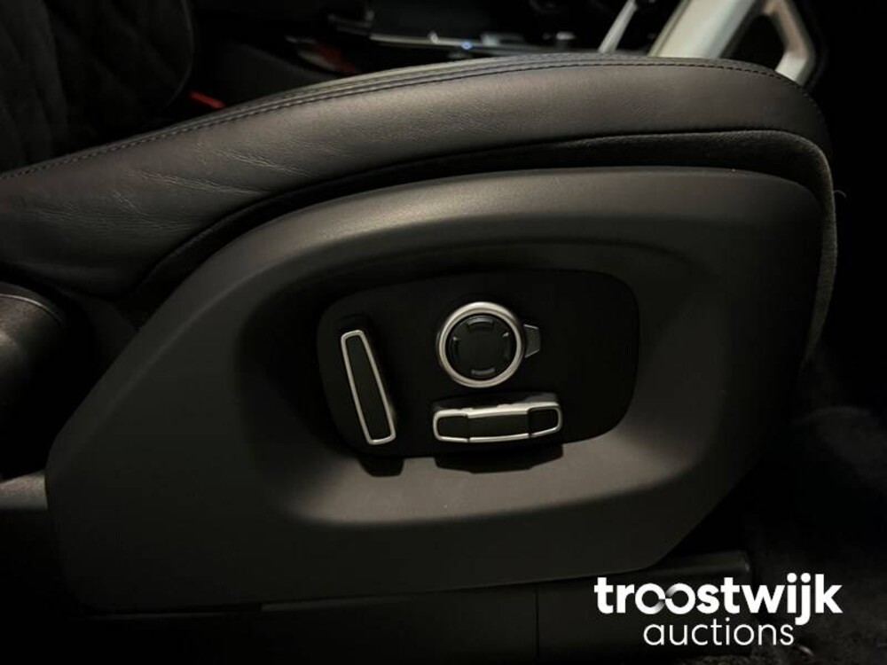 Land Rover Range Rover 4.4 SDV8 Autobiography 340pk 2016, NX-726-N