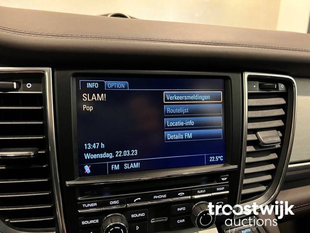 Porsche Panamera Turbo 4.8 SportChrono 500pk 2010 -Orig. NL-, 72-KXN-4