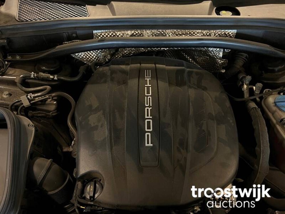 Porsche Macan -FACELIFT-  252pk 2018 -Orig. NL- , TL-246-D